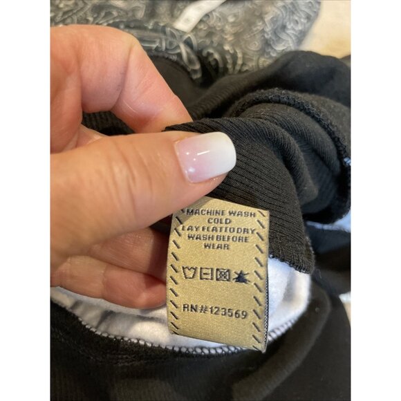 Entreels Men's Paisley Fleece Pullover Top Size XL Faux Leather Trim Grunge Emo - Picture 10 of 10